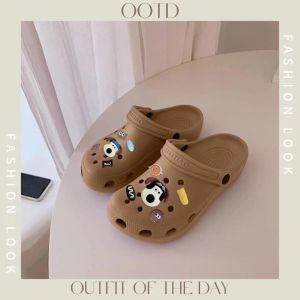 Psion ว้าวมาก รองเท้าแตะแฟชั่น ดีไซน์หัวโตสุดเรียบสไตล์มินิมอลมากๆ ใส่ได้ง่ายในทุกๆวัน แถมวัสดุยางนิ่มด้วยใส่สบายเท้ามาก พร้อมส่งให้2สีฟรีตัวติดไปเลย