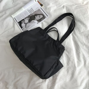 2024 Korean Style New Nylon Material Large Lightweight Waterproof Commuter Single Shoulder Bag Casual Handbag