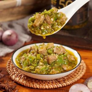 Sichuan Style  Beef Stir-Fry Sauce Pepper Paste Rice Noodles Stir-Fry Dipping Sauce Hot Pot Seasoning Non-GMO 200g Bottle