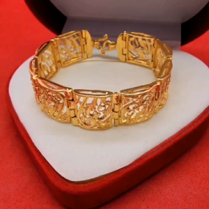 สร้อยข้อมือทอง 1 บาท ฉลุลาย ความยาว 7 นิ้ว เสริมบารมี ใส่ออกงานได้ ชุบทองติดทน สวยเป๊ะไม่โป๊ะ