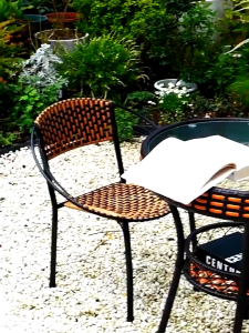 โต๊ะ โต๊ะนั่งเล่น เก้าอี้สนาม ชุดโต๊ะ เก้าอี้หวาย ชุดโต๊ะเก้าอี้สนาม ชุดสนามหวาย เก้าอี้ท็อปโต๊ะกระจก ชุดเก้าอี้ เฟอร์นิเจอร์นอกบ้าน