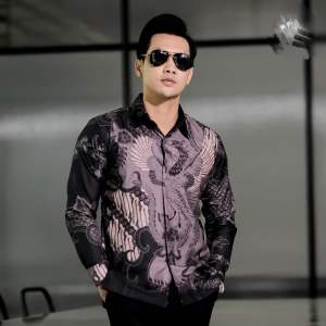 Camar ungu mouve hitam kemeja batik pria lengan panjang slimfit lapis furing