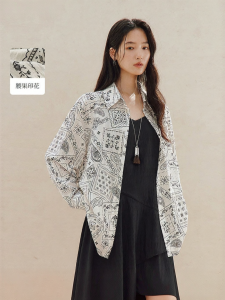 INMAN | Vintage Collar Floral Printed Loose Womens Shirt