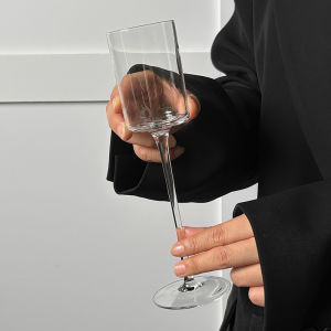 Japanese Style Crystal Highball Cocktail Glass Champagne Bar Wine Glass Straight Stem Martini Red Wine Glass Simple Elegant Design