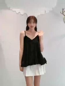 เสื้อสายเดี่ยวลําลอง คอวี แขนกุด สีพื้น สไตล์เกาหลี สําหรับผู้หญิง สายสปาเก็ตตี้ คอวี