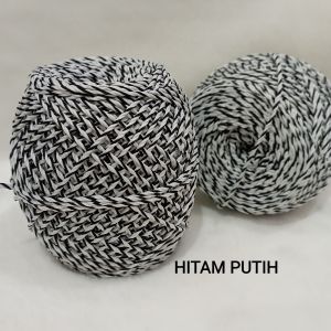 BENANG RAJUT POLY MAMBO // POLY MAMBO - 1PCS