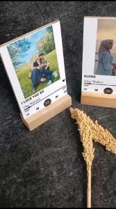 Cetak Foto Stand Kayu Papan MDF Motif Spotify | Hadiah Custom Bebas Fotonya Tema Spotify
