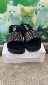 Sandal Selop Wedges Import Wanita Terbaru