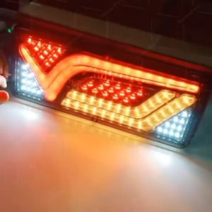 ไฟท้ายแต่งแอลอีดี LED (30x10cm) รถยนต์ รถบรรทุก เเละอื่นๆ รองรับไฟ 12V 24V (ราคาต่อคู่)