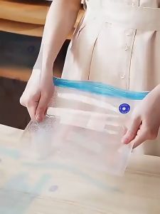 (PAKET LENGKAP) PLASTIK VACUUM MAKANAN 5 PCS + POMPA MINI PORTABLE