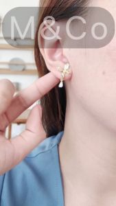 M & Co Jewelry - Anting Kupu-Kupu Permata Tusuk Gold Korea Wanita Kekinian Alloy Fashion