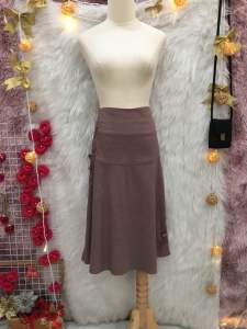 Chân Váy Chữ A Thêu Hoa Đính Hạt 2 hand hiệu / Size S(#CV64)