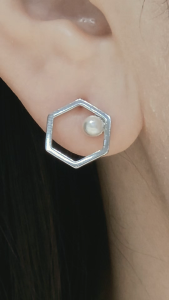 THE GLORIA Ribbon Bow Teardrop Simulated Diamond Stud Earrings / S925 Silver Needle Gold & Silver Studs