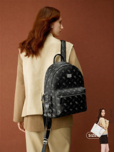 Lightweight Outdoor Commuter Large Capacity Womens Backpack