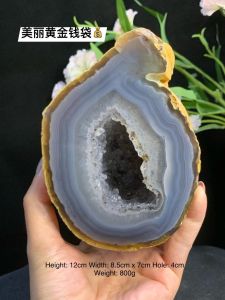 Natural Raw Agate Geode🔮金黄原矿玛瑙钱袋💰 金黄外皮✅ 多层次玛瑙✅ 花体共生矿✅ 洞深4cm✅ free woodbase 附送实木底座