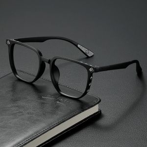 Retro Anti Blue Light Glasses Cool Black Frame Womens Bare Face Fashionable Ultra Light Flat Light Glasses Frame