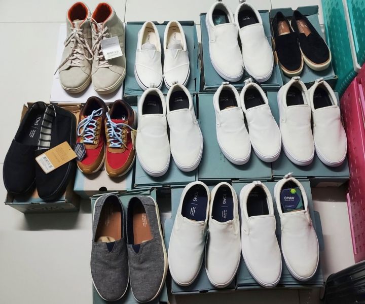 TOMS CLEARANCE SALE Lazada PH