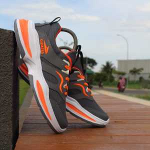 Sneakers Gumers Grey: Sepatu Pria & Wanita Terbaik