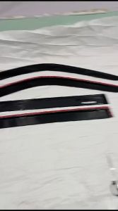 Talang Air Pintu Mobil Triton & Kijang: Pelindung Pintu Mobil Hilux