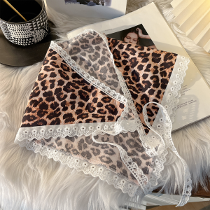 Summer Beach Outing Floral Lace Trim Triangle Scarf Womens Headwear Photography Prop Korean Style Headscarf Versatile Hair Accessory