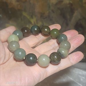 15.8mm Premium Nephrite caramel brown green Qinghua yellowish bracelet (with certificate) 精品新疆和田玉多宝手链(带证书) 黄口且末蓝调糖青白青花