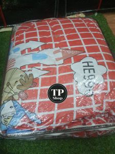 ผ้าหุ้ม 6×6ฟุต เนื้อผ้าโพลิเอสเตอร์ ไส้ในเป็นใยสังเคราะห์ 1 ผืน#ทางร้านของสงวนสิทธิ์ในการเลือกสีให้#