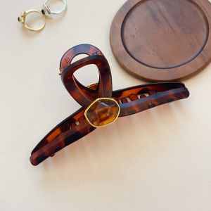 Elegant Large Size French Style Hair Claw Clip Retro Vintage Womens Updo Hair Accessory Fashionable Simple Design Hairpin