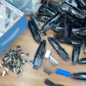 Vỏ nhựa lò xo thay thế tông đơ Kemei 1949