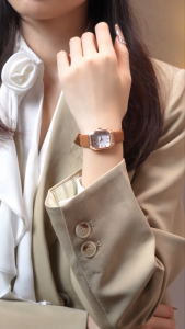 REBIRTH Jam Tangan Wantia Bisnis Kasual Mode Persegi Tali Kulit Jam Cewek Kecil COD