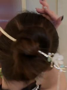 ALENADAY Tusuk Konde Rambut Fashion Korea Sanggul Jepit Rambut Bunga Rumbai Bahan Metal MHT10