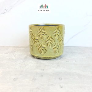 The Leaferie Aswan Flowerpot . flowerpots . flower pot . plant pots planter planters Ceramic