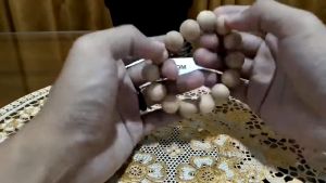 Gelang Kayu Cendana Wangi Asli SUPER Kupang NTT 16 mm. Bersertifikat