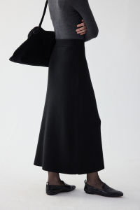 epoque de rueen | Soft Focus Wool Blend Straight Elegant Winter Midi Skirt