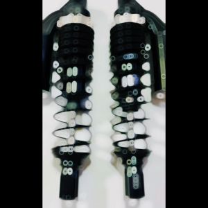 Shockbreaker NmaxAerox Yoko 305mm dan 320mm Bisa Nmax old/New Dan Aerox old/new Harga Sepasang