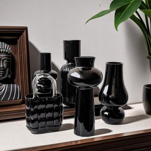 INS Style Mid-Ancient French Entry Lux Wind Black Glass Vase For Home Flower Arrangement in Living Room and Dining Table Rose Hydroponic Vase