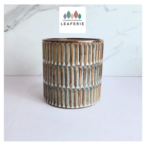 The Leaferie Elira plant pots. Ceramic flowerpot . flowerpots flower pot planter planters Plants