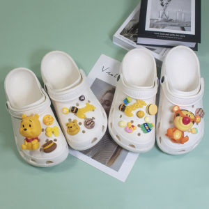 Jibbitz Charms Large 3D Winnie Pooh Tigger Doll Cartoon Shoe Buckle Clogs Decoration Shoe Flower DIY Matching Suit for Crocs