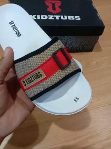 KIDZTUBS Sandal Anak Laki Laki Karet Slip On Selop Slide Jepit Karakter Hitam 6 10 Tahun Kaki Fashion