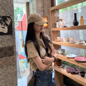 VKSOD | เสื้อเชิ้ตคอโปโลแขนสั้นหลวมๆ สไตล์ฝรั่งเศสสำหรับผู้หญิง ฤดูร้อน 2025 เสื้อแขนสั้นทรงหลวมๆ สบายๆ สไตล์เกาหลี