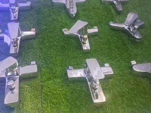 Sen tắm nóng lạnh YAMATO tay nhọn chính hãng cao cấp củ đồng nặng mạ crom 5 lớp sáng bóng áp lực nước mạnh - Công nghệ Nhật Bản bảo hành 5 năm