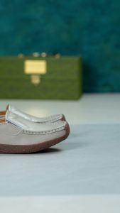 Women Genuine Leather Loafers For women Slip Ons Moccasins Topsider Ladies Flat Shoes Leisure Walking Comfortable Slip Resistant Women Boat Shoes