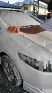 SHAMPOO WASH & WAX แชมพูล้างรถผสมแว็กซ์ ล้างทำความสะอาดพร้อมเคลือบ (ขนาด 1 ลิตร )