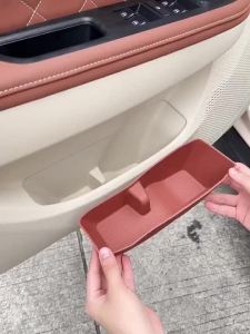 GWM Ora Good Cat door Storage ช่องเก็บของเฉพาะกล่องเก็บร่มกันน้ำอุปกรณ์ตกแต่งภายใน