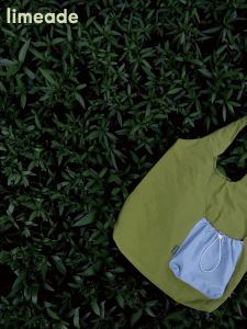 Large Capacity Canvas Shoulder Bag Womens Casual Outdoor Bag Portable Commuting Bag Lazy Design Retro Style Nylon Interior