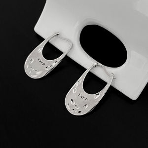 Personality Silver Needle Earrings Womens Fashion Jewelry Unique Design High-End Feeling Ear Cuff Fresh Outburst Style