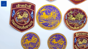 ราคาบริหาร กรมการขนส่ง เพื่อทำการซื้อขายตามกฎหมาย มีรายละเอียดและคุณสมบัติของโลโก้ ระบบการเข้าถึงข้อมูลแบบเย็บติดและติดตีนตุ๊กแก