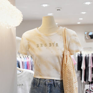 เสื้อยืดคอกลมแขนสั้นผ้าฝ้ายแท้สไตล์ย้อนยุคสำหรับผู้หญิง ทรงเข้ารูป ทรงเข้ารูป เสื้อยืดผู้หญิง