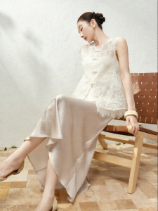 SUSHE | Traditional Chinese Embroidered Lace Double-layer Vest