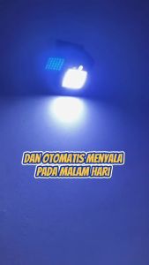Lampu Solar 30 LED Tenaga Surya dengan Sensor Otomatis Menyala pada Malam Hari dan Otomatis Mati pada Siang Hari - RC