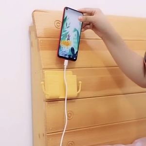 Giá Đỡ Dán Tường Để Sạc Điện Thoại Remote Ổ Cắm/ Kệ Đựng Kèm 2 Móc Treo Đồ-HAUSE